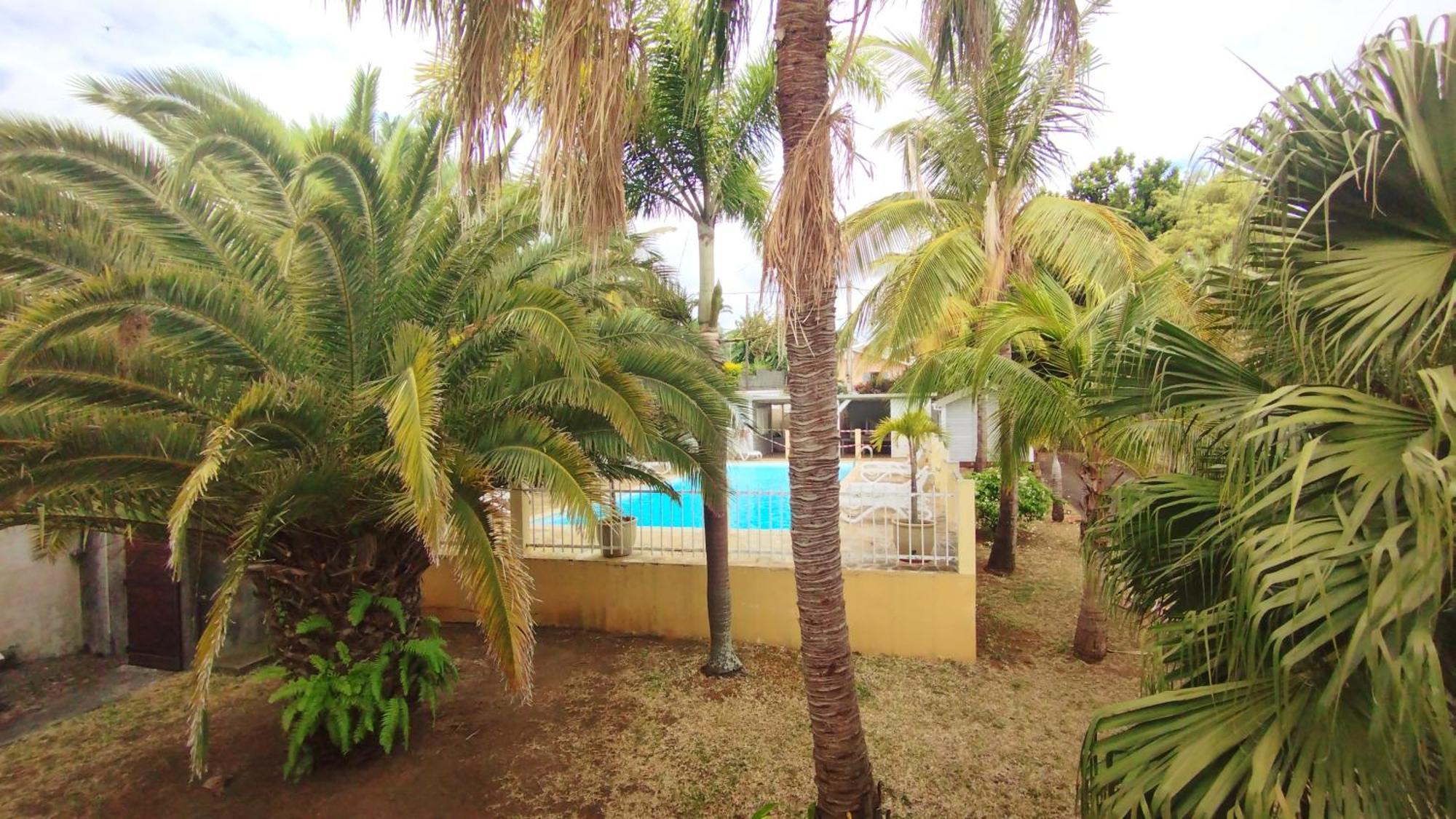 F2 Residence Oasis Terre Rouge A סן-פייר מראה חיצוני תמונה